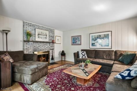 68 Center Avenue Morris NJ 07960