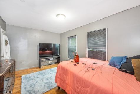 346 S 20th Newark NJ 07103