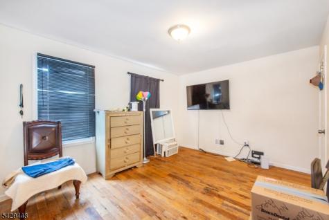 346 S 20th Newark NJ 07103