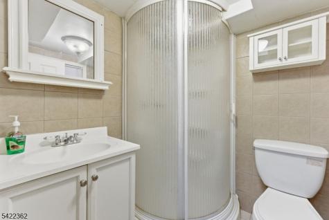 24 Bryant Avenue Bloomfield NJ 07003