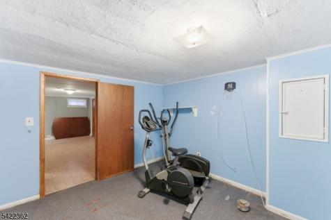 24 Bryant Avenue Bloomfield NJ 07003