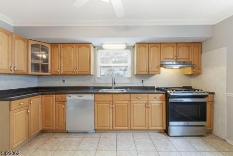 24 Bryant Avenue Bloomfield NJ 07003
