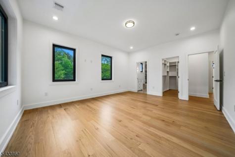 6 Cambridge Drive Millburn NJ 07078