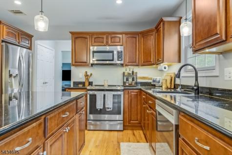 12 Cork Hill Road Ogdensburg NJ 07439