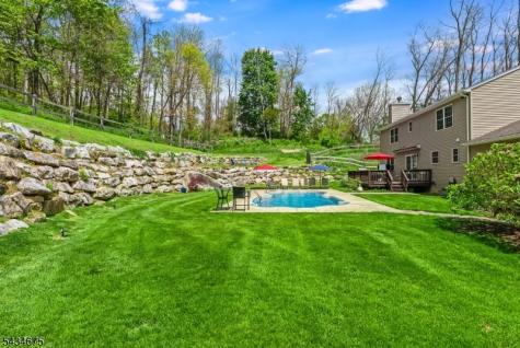 12 Cork Hill Road Ogdensburg NJ 07439