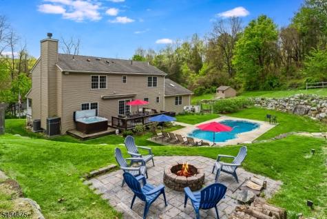 12 Cork Hill Road Ogdensburg NJ 07439
