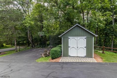 7 S Locust Lake Road Hope NJ 07825