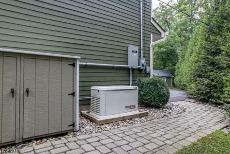 7 S Locust Lake Road Hope NJ 07825