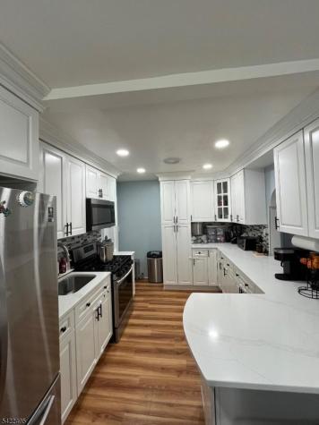 410 Harrison Avenue Roselle NJ 07203
