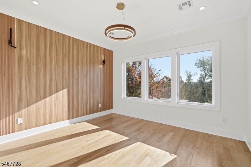65 Summit Court Westfield NJ 07090