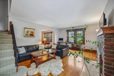 8 Brookside Place Livingston NJ 07039