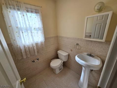 598 Broad Street Carlstadt NJ 07072