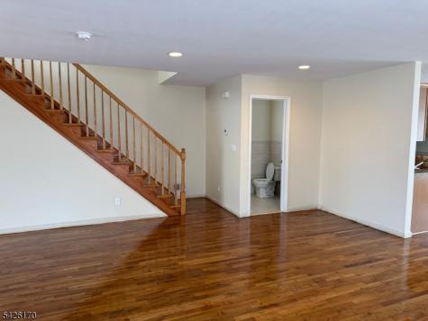 598 Broad Street Carlstadt NJ 07072