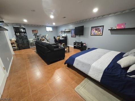 598 Broad Street Carlstadt NJ 07072