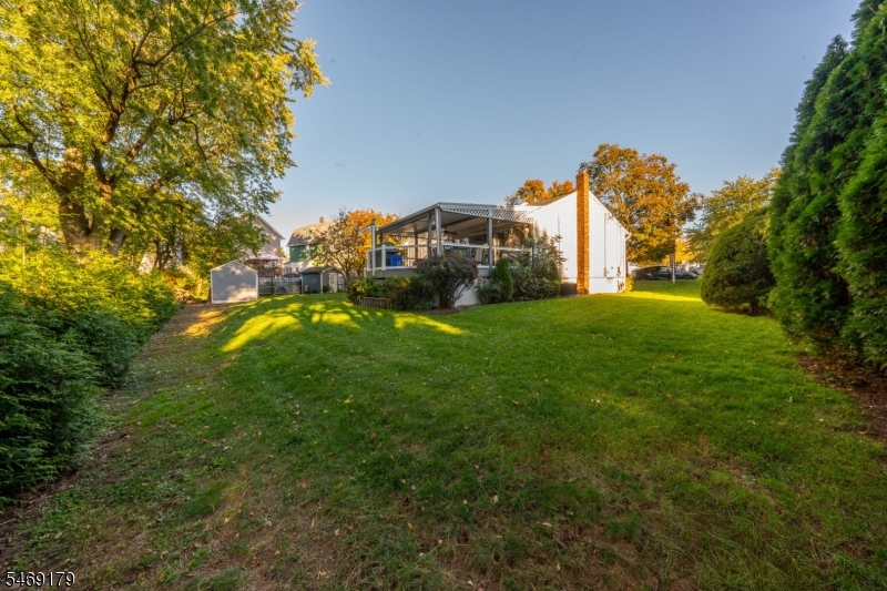 68 Carrie Court Nutley NJ 07110