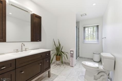 17 Shotwell Road Green NJ 07860