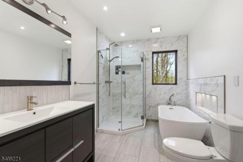 17 Shotwell Road Green NJ 07860