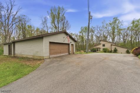 17 Shotwell Road Green NJ 07860
