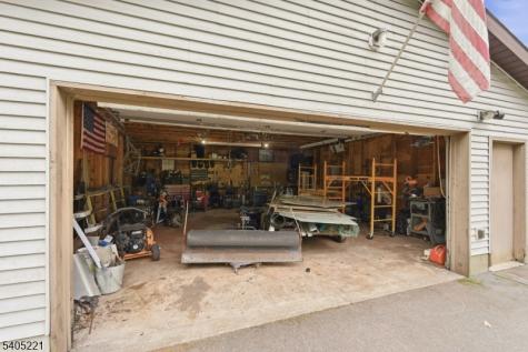 17 Shotwell Road Green NJ 07860
