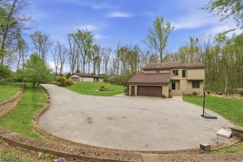 17 Shotwell Road Green NJ 07860