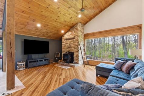 17 Shotwell Road Green NJ 07860