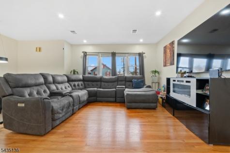 1576 Julian Terrace Union NJ 07083