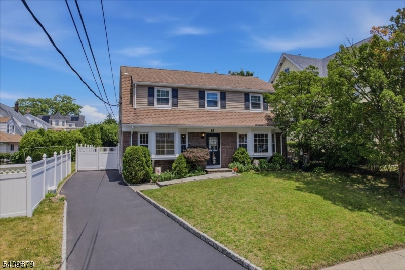 85 Stewart Avenue Kearny NJ 07032