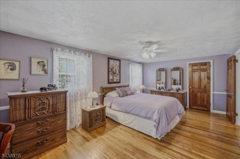 85 Stewart Avenue Kearny NJ 07032