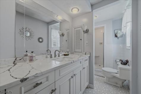 85 Stewart Avenue Kearny NJ 07032