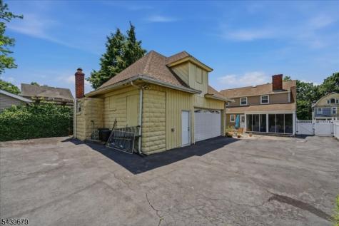 85 Stewart Avenue Kearny NJ 07032