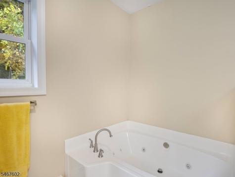 28 Beaver Run Road Lafayette NJ 07848