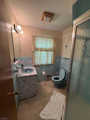 32 Gere Place Fanwood NJ 07023