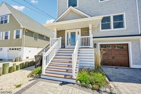 65 Sylvia Lane Stafford NJ 08050