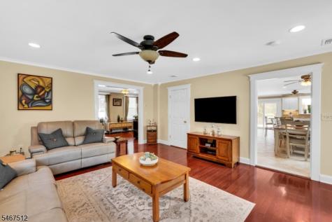 58 N Hillside Avenue Roxbury NJ 07847