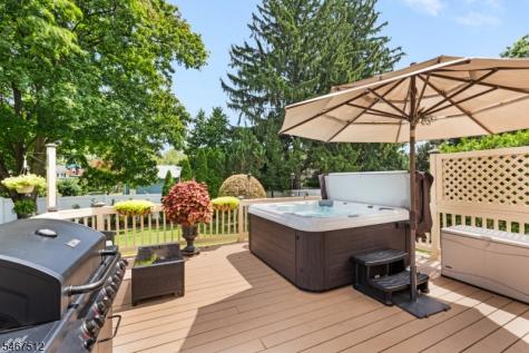 58 N Hillside Avenue Roxbury NJ 07847