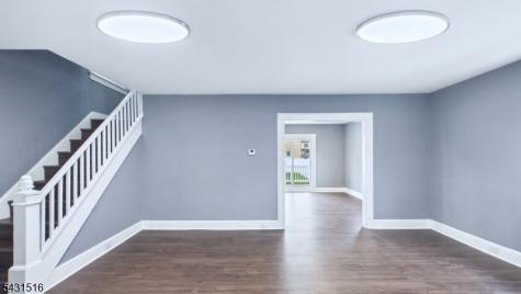 71 Leslie Street East Orange NJ 07017