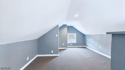71 Leslie Street East Orange NJ 07017