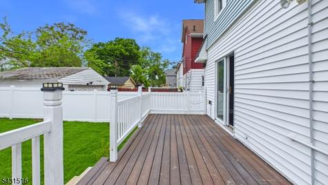 71 Leslie Street East Orange NJ 07017