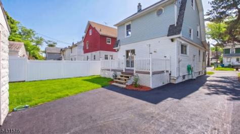 71 Leslie Street East Orange NJ 07017