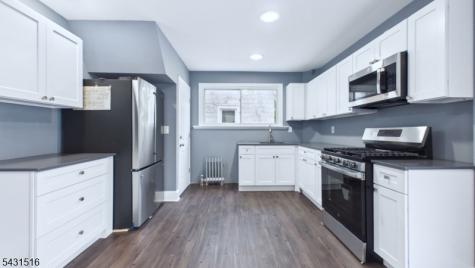 71 Leslie Street East Orange NJ 07017