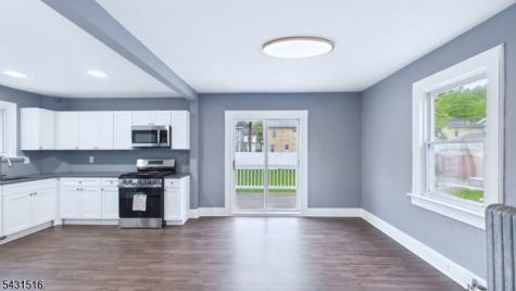 71 Leslie Street East Orange NJ 07017