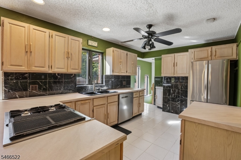 97 Amherst Avenue Woodbridge NJ 07067