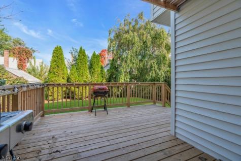 632 Laurita Street Linden NJ 07036