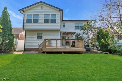 632 Laurita Street Linden NJ 07036