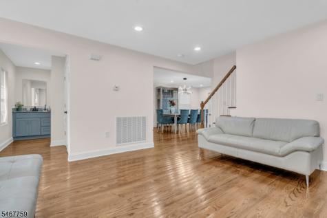 632 Laurita Street Linden NJ 07036