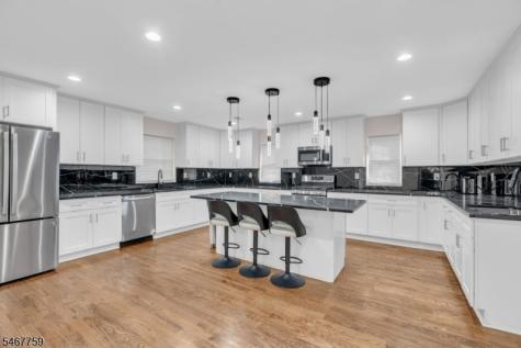 632 Laurita Street Linden NJ 07036