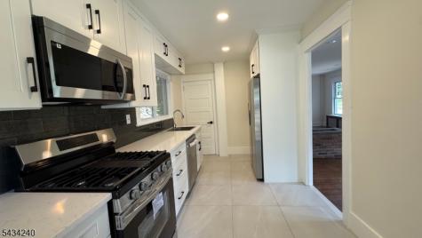 62 Madison Street Newton NJ 07860