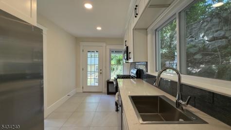 62 Madison Street Newton NJ 07860