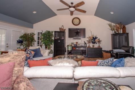 76 Glen Road Wantage NJ 07461