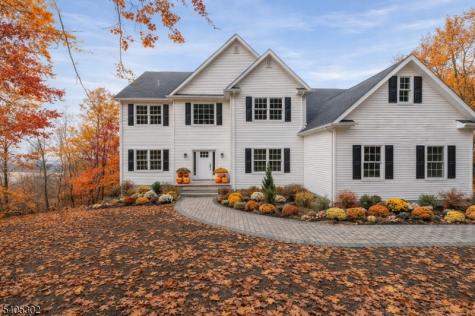 51 Staats Road Bethlehem NJ 08804